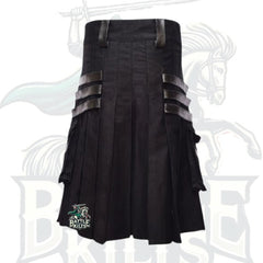 Modern Black Utility Kilt with Leather Straps – Stylish & Functional Kilt for Men