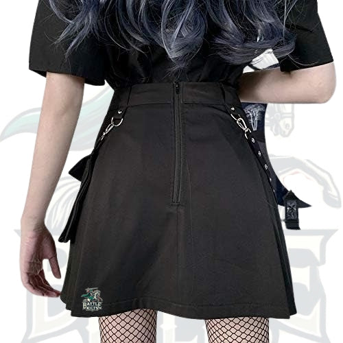 Goth Black Pleated Mini Skirt with Chain – High-Waist Punk Tennis Skirt for Women