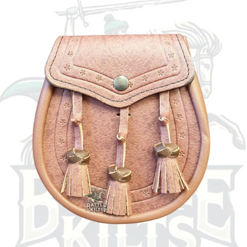 Day Sporran STM – Khaki Pig Skin by BattleOfKilts